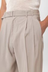 A25Y2799 BEJ MODAL KUMAŞ RELAX FİT KEMERLİ ERKEK PANTOLON