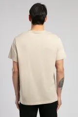 252 LCM 242004 BEJ JONAT ERKEK V YAKA T-SHIRT