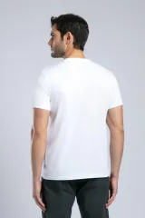 252 LCM 242003 BEYAZ BASELO ERKEK O YAKA T-SHIRT