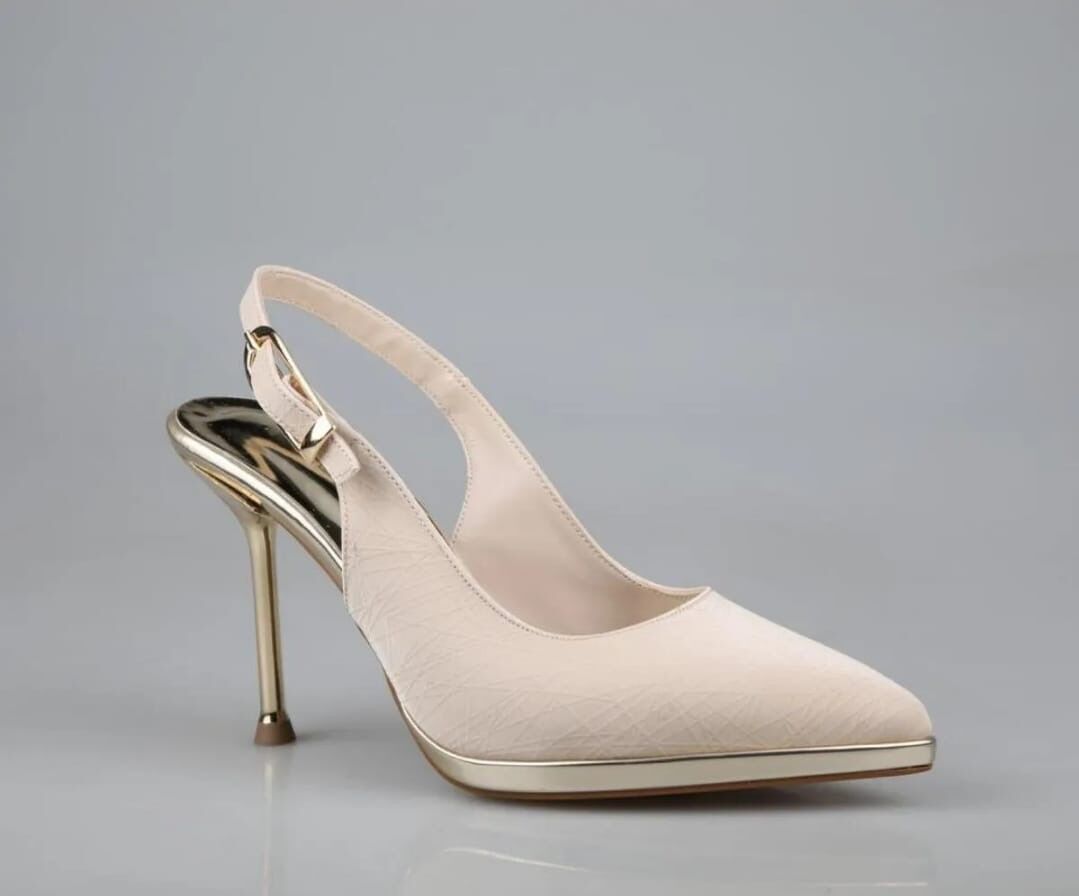 P2533 TEN RENGİ DESENLİ TOPUKLU AYAKKABI